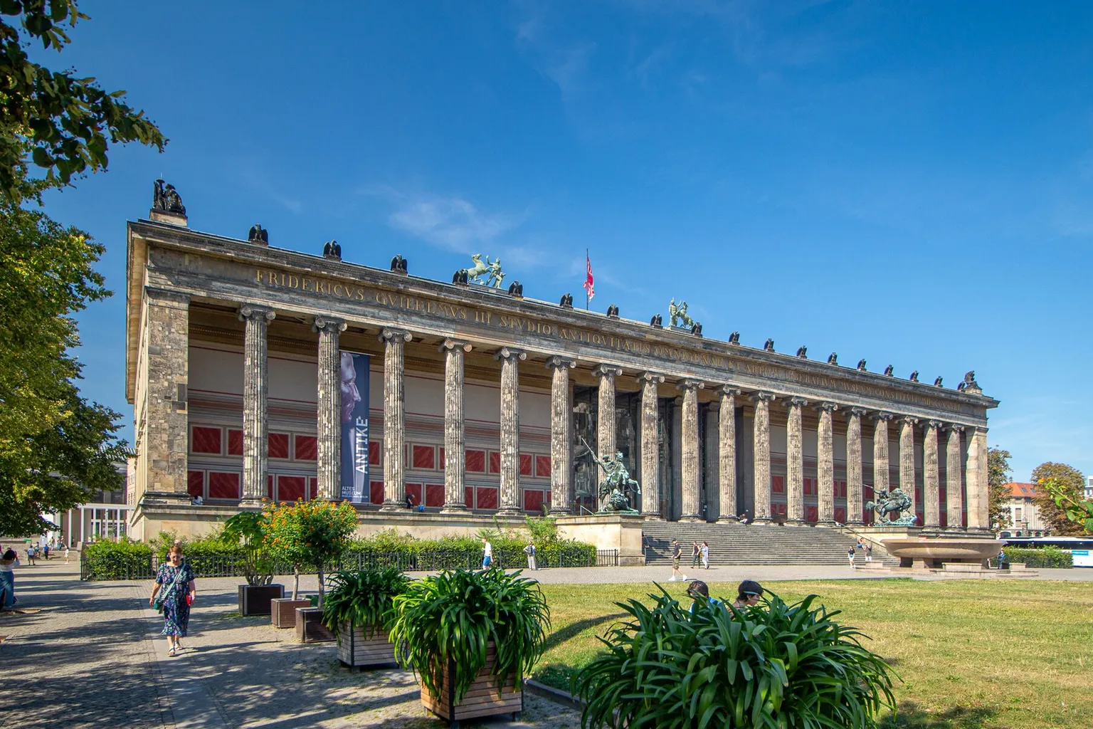 Altes Museum Eintritt: Welches Ticket sich für wen rechnet