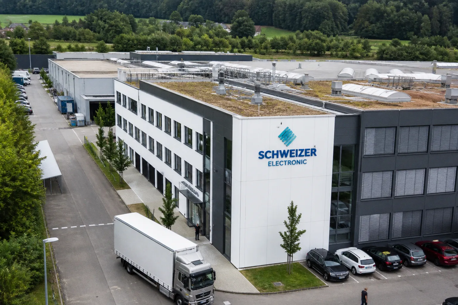 Schweizer Electronic steigert Halbjahresumsatz auf 92,1 Millionen Euro
